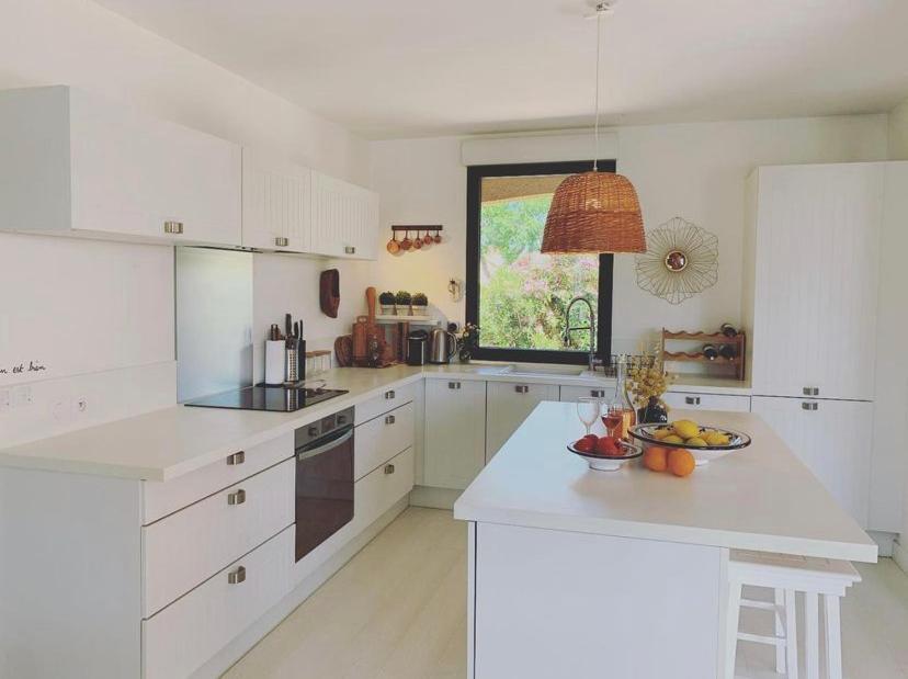 Le Petit Bali Spacieuse Villa Pour 8 Avec Piscine 생시프리앙 외부 사진