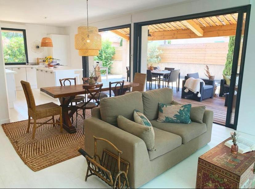 Le Petit Bali Spacieuse Villa Pour 8 Avec Piscine 생시프리앙 외부 사진